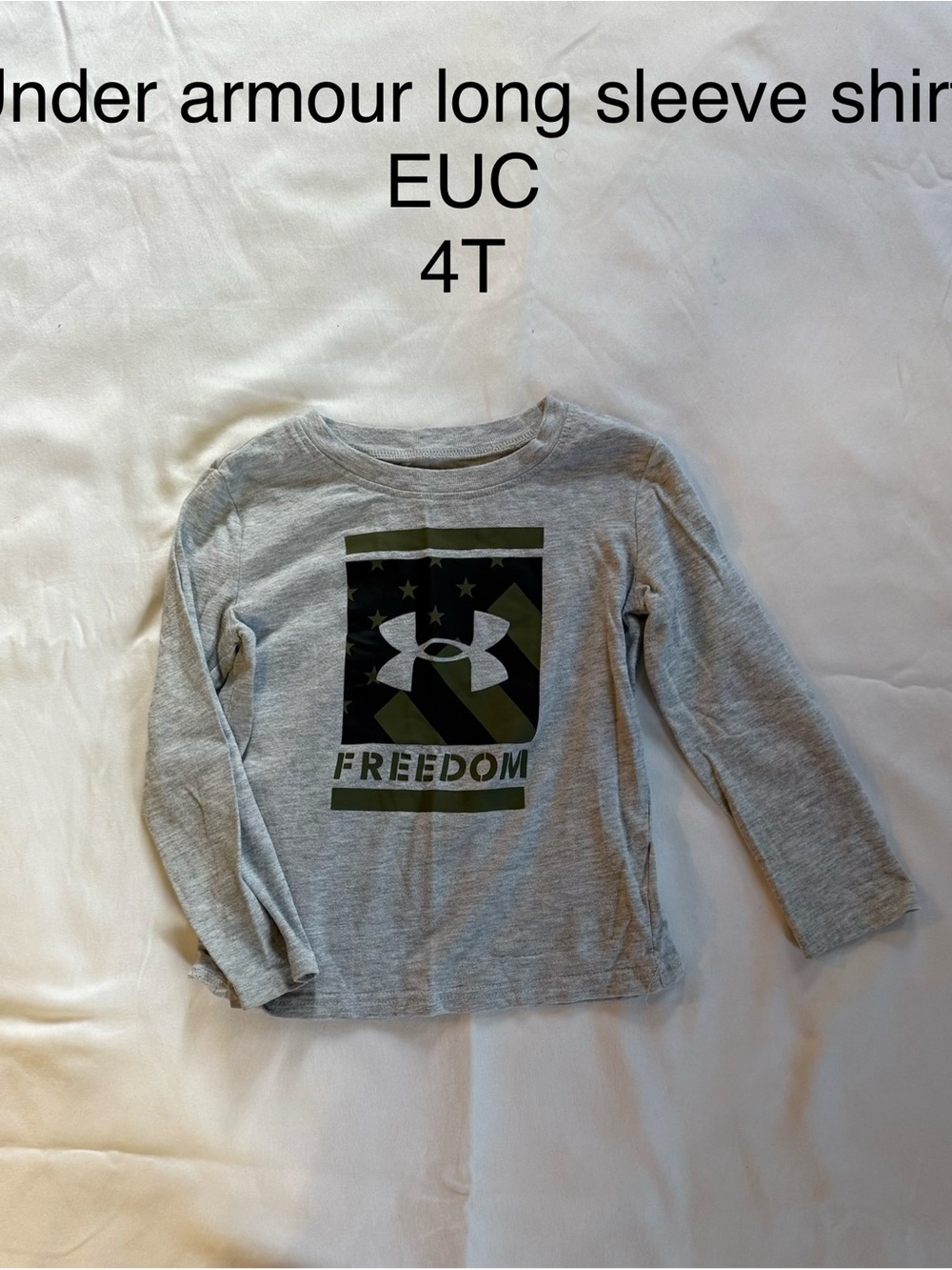 Under Armour Gray Long Sleeve 'Freedom' Graphic Tee with Green Accent